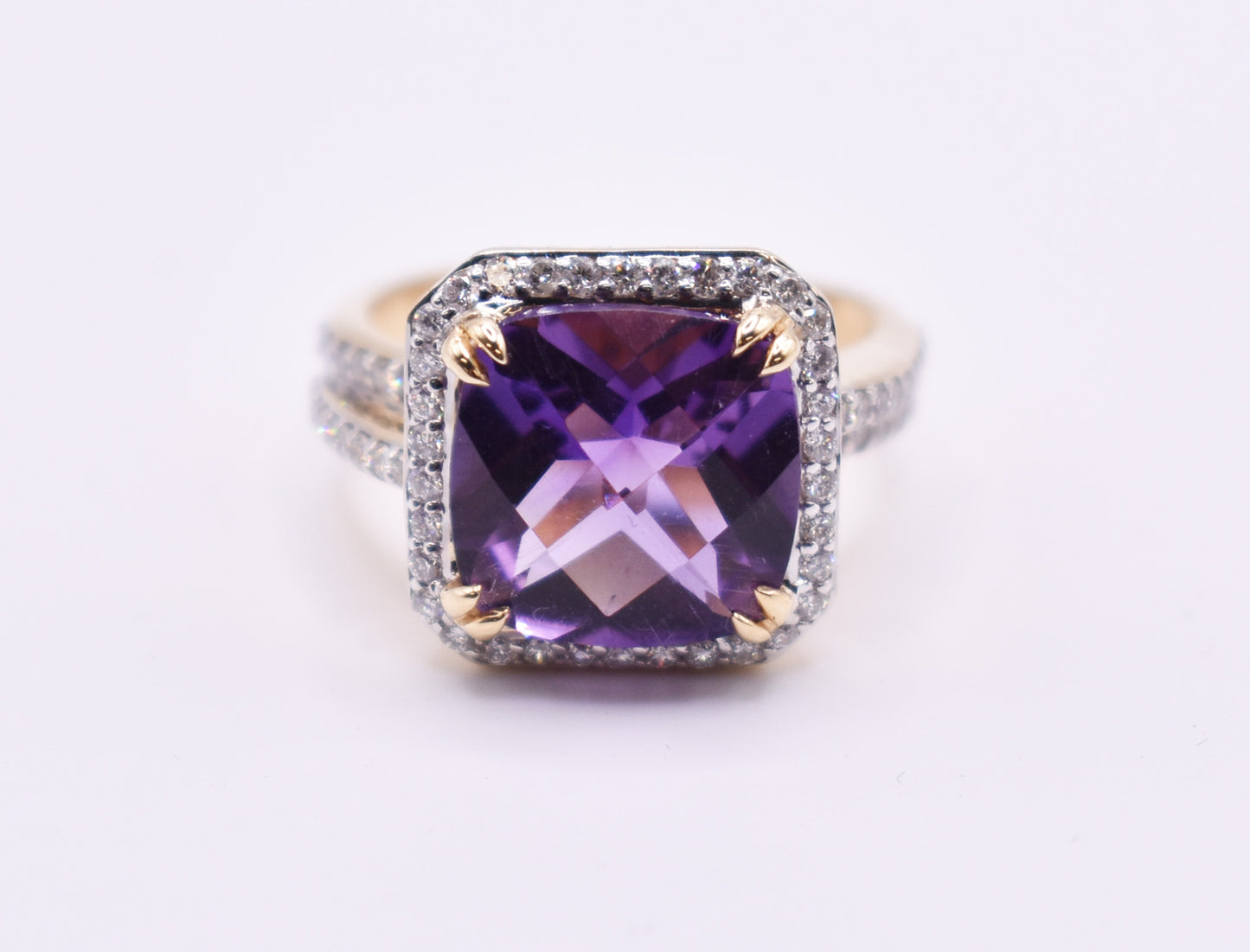 18k Yellow Gold Amethyst & Diamond Ring