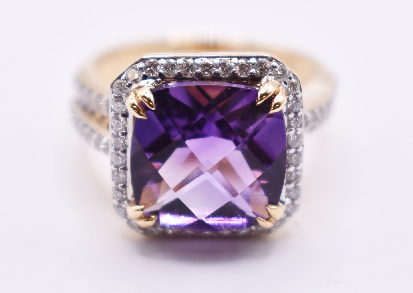 18k Yellow Gold Amethyst & Diamond Ring