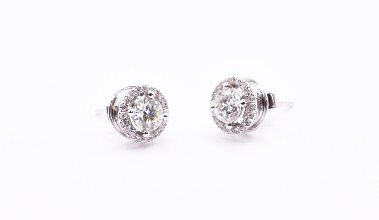 Pair of 18k White Gold Diamond Halo Stud Earrings