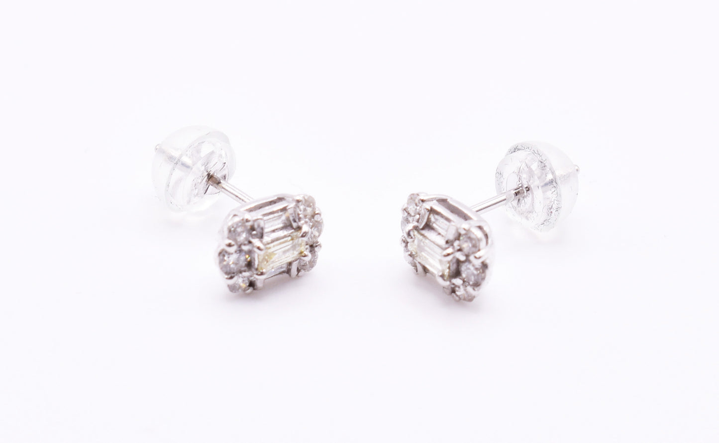 Pair of 18k White Gold Diamond Earrings