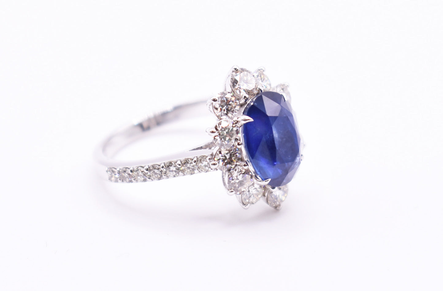 18K White Gold Sapphire & Diamond Ring