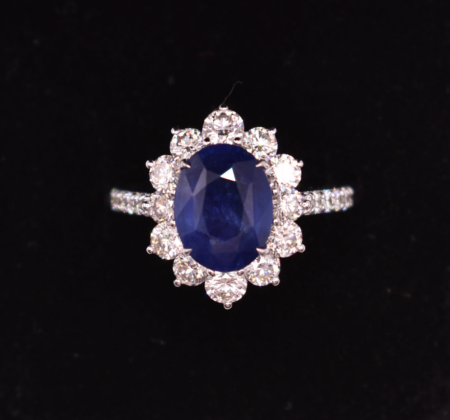 18K White Gold Sapphire & Diamond Ring