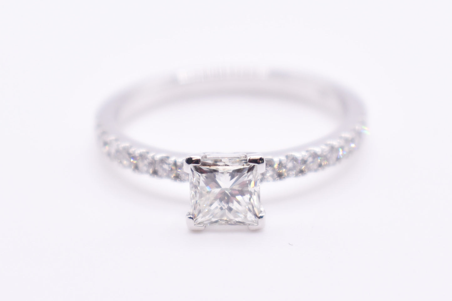 18K White Gold 0.74ct Princess Cut Diamond Engagement Ring