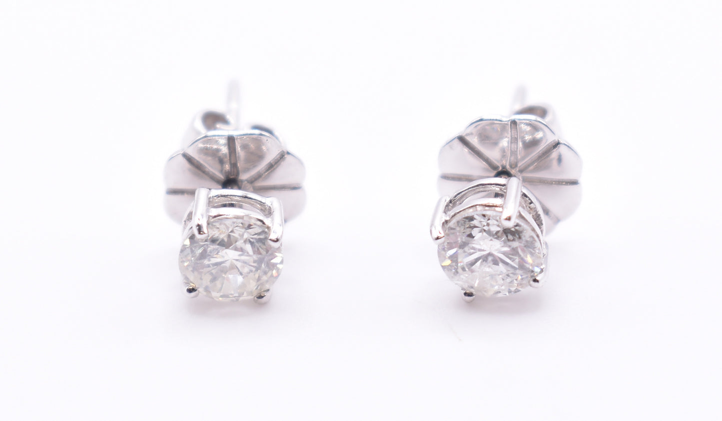 Pair of 18K White Gold 1.23ct Diamond Stud Earrings