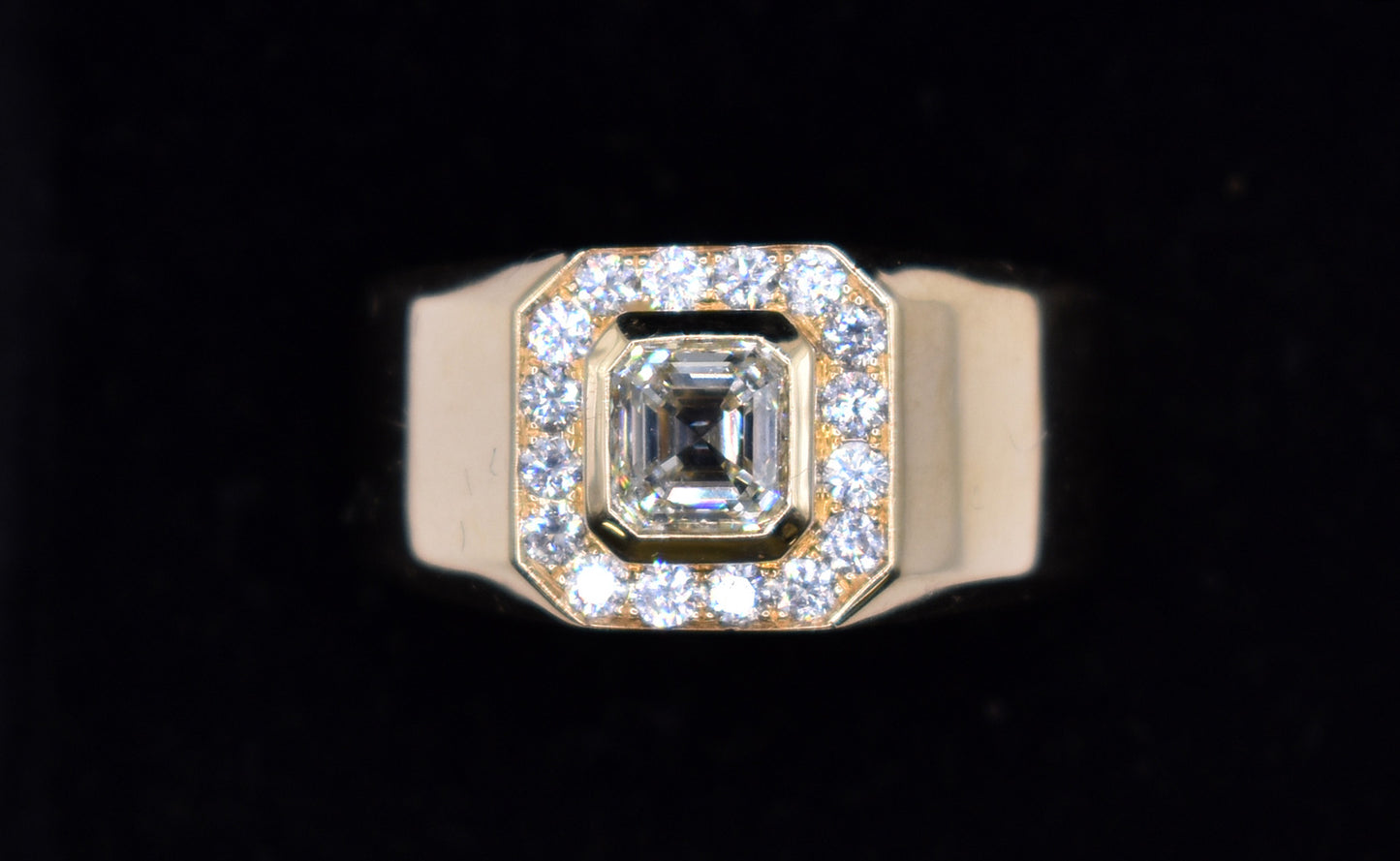 18k Yellow Gold Square Emerald Cut Diamond Ring